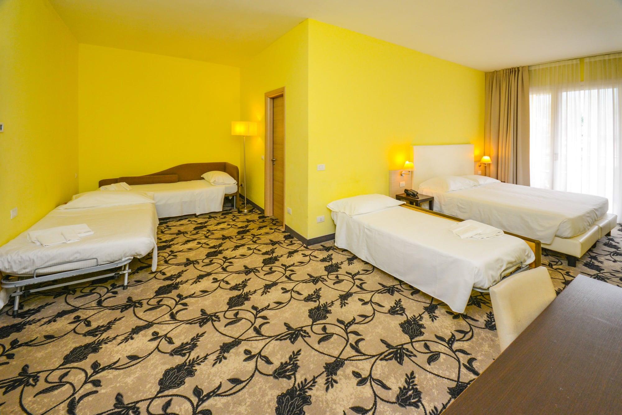 Regal Hotel Brescia Esterno foto