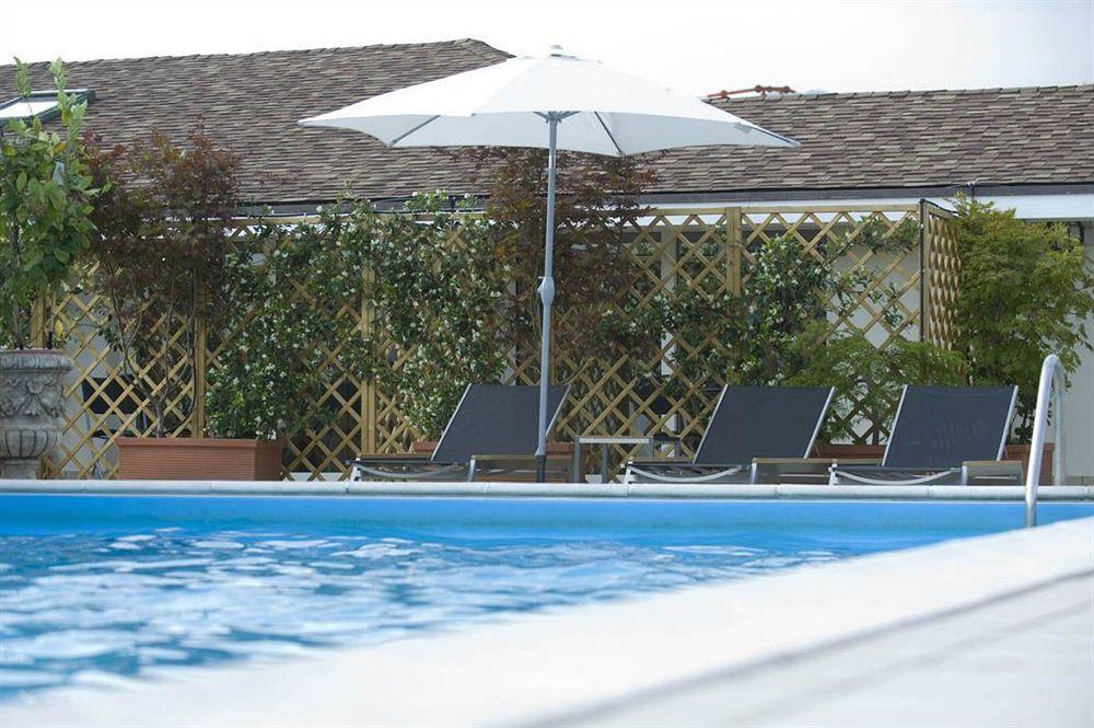 Regal Hotel Brescia Esterno foto