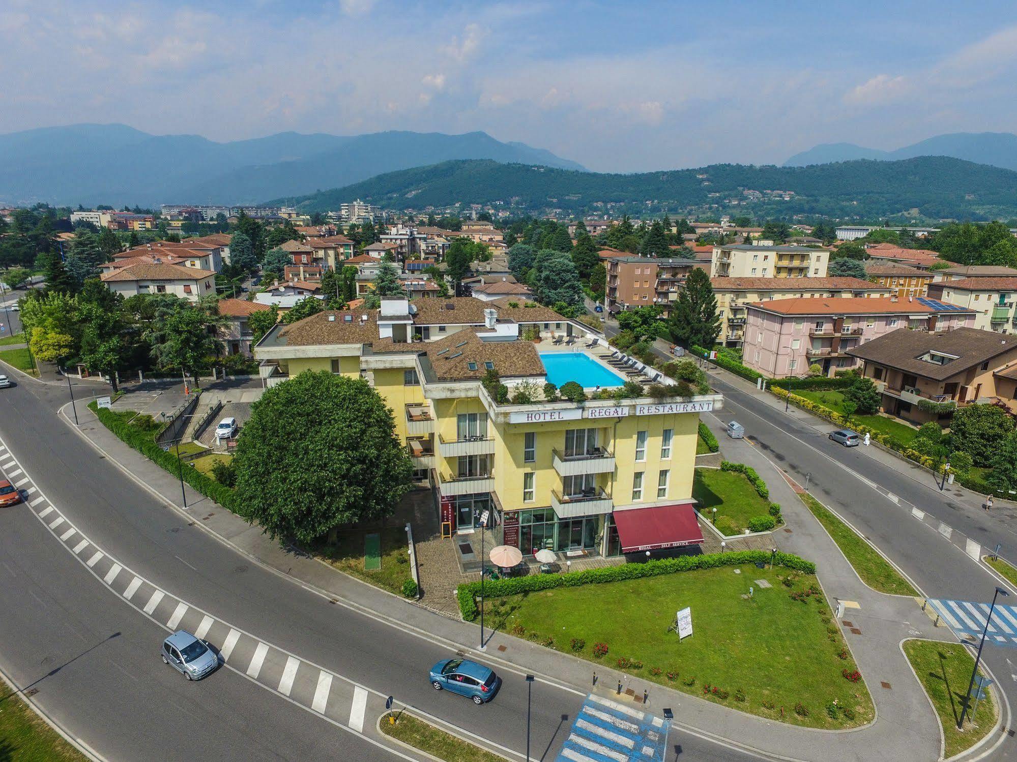 Regal Hotel Brescia Esterno foto